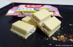 KitKat Sakura Kinako